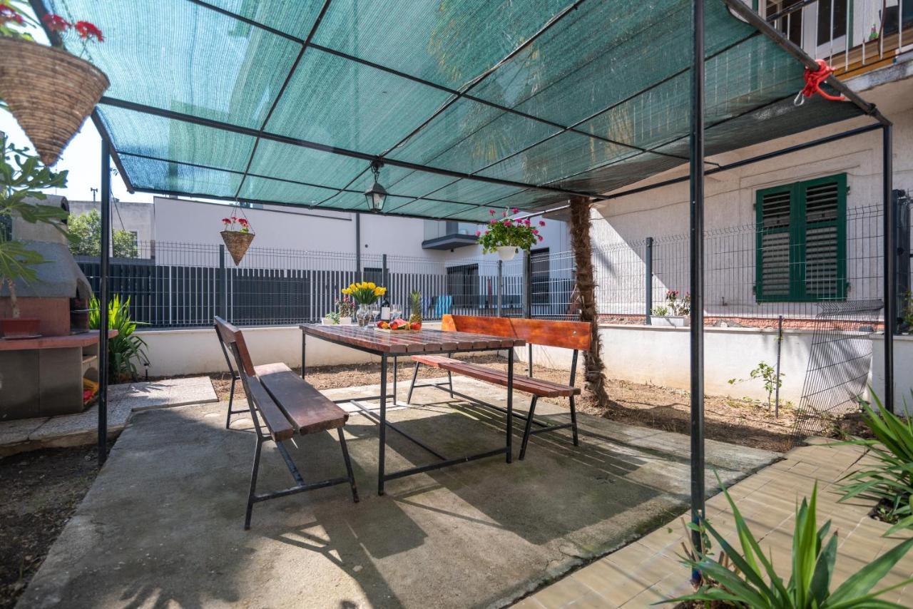 Private House With Garden Near The Bacvice - Ksenia *